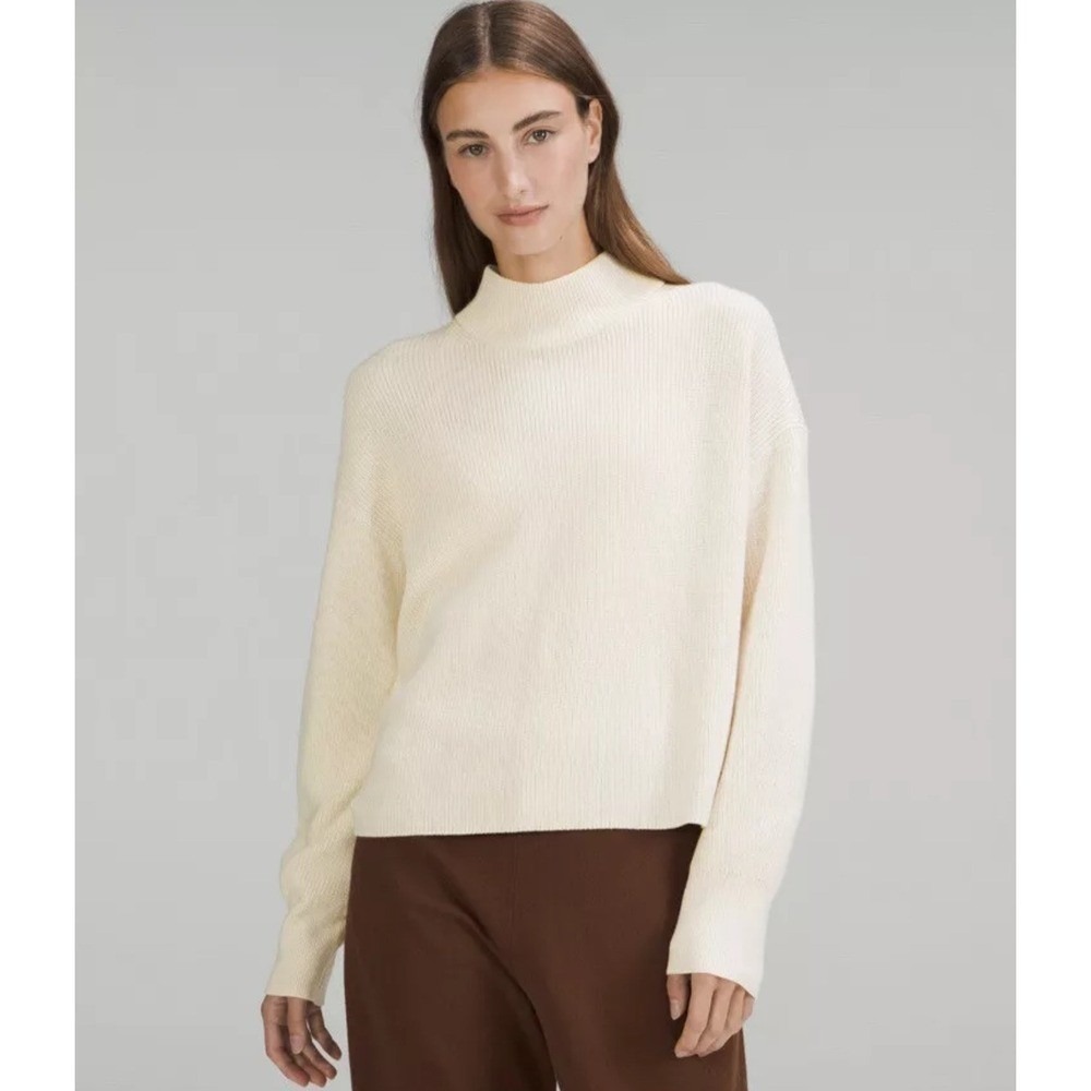 Lululemon Ribbed Mock Neck Sweater Cream Wool Blend Women's Size 8